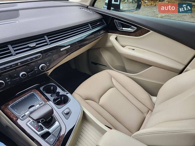 Внедорожник / Кроссовер Audi Q7 2018 в Кременчуге