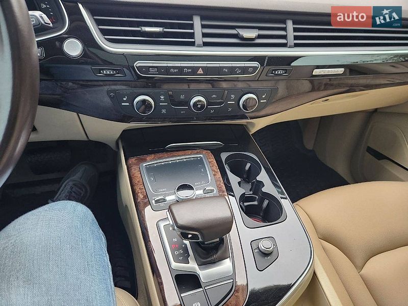 Внедорожник / Кроссовер Audi Q7 2018 в Кременчуге