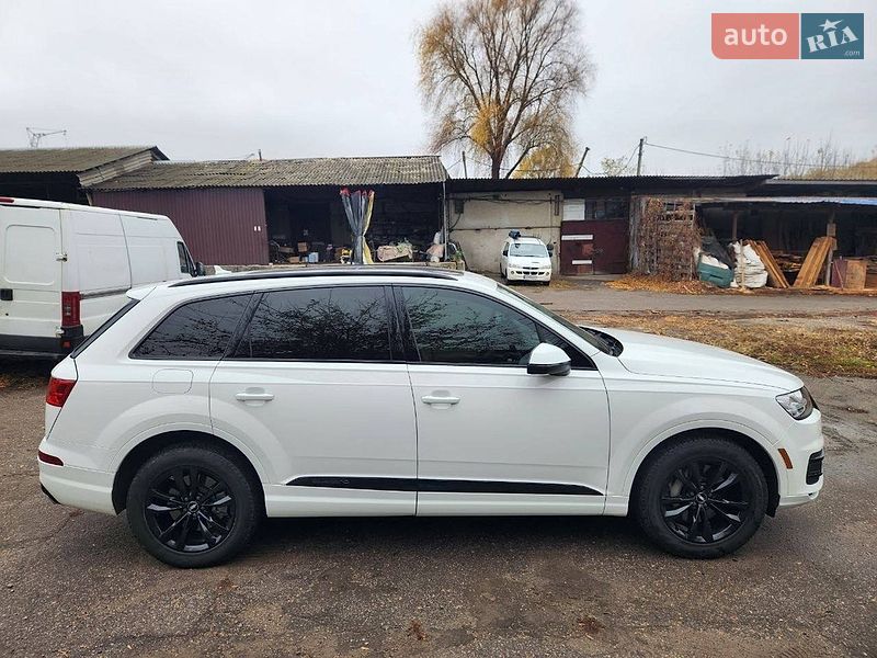 Внедорожник / Кроссовер Audi Q7 2018 в Кременчуге