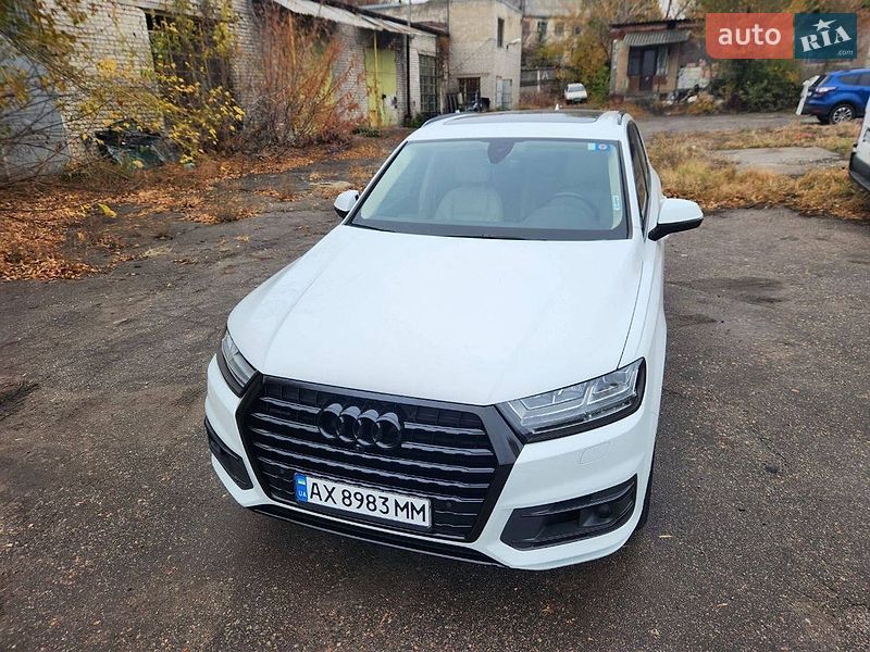 Внедорожник / Кроссовер Audi Q7 2018 в Кременчуге