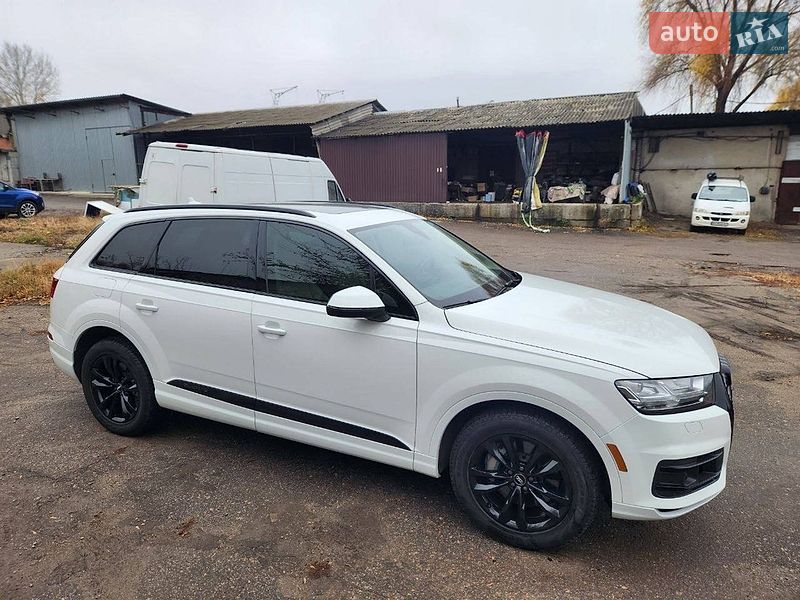 Внедорожник / Кроссовер Audi Q7 2018 в Кременчуге