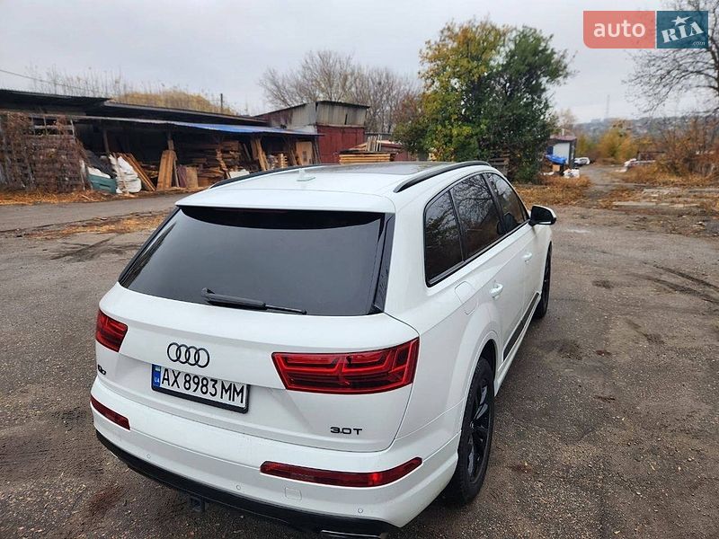Внедорожник / Кроссовер Audi Q7 2018 в Кременчуге
