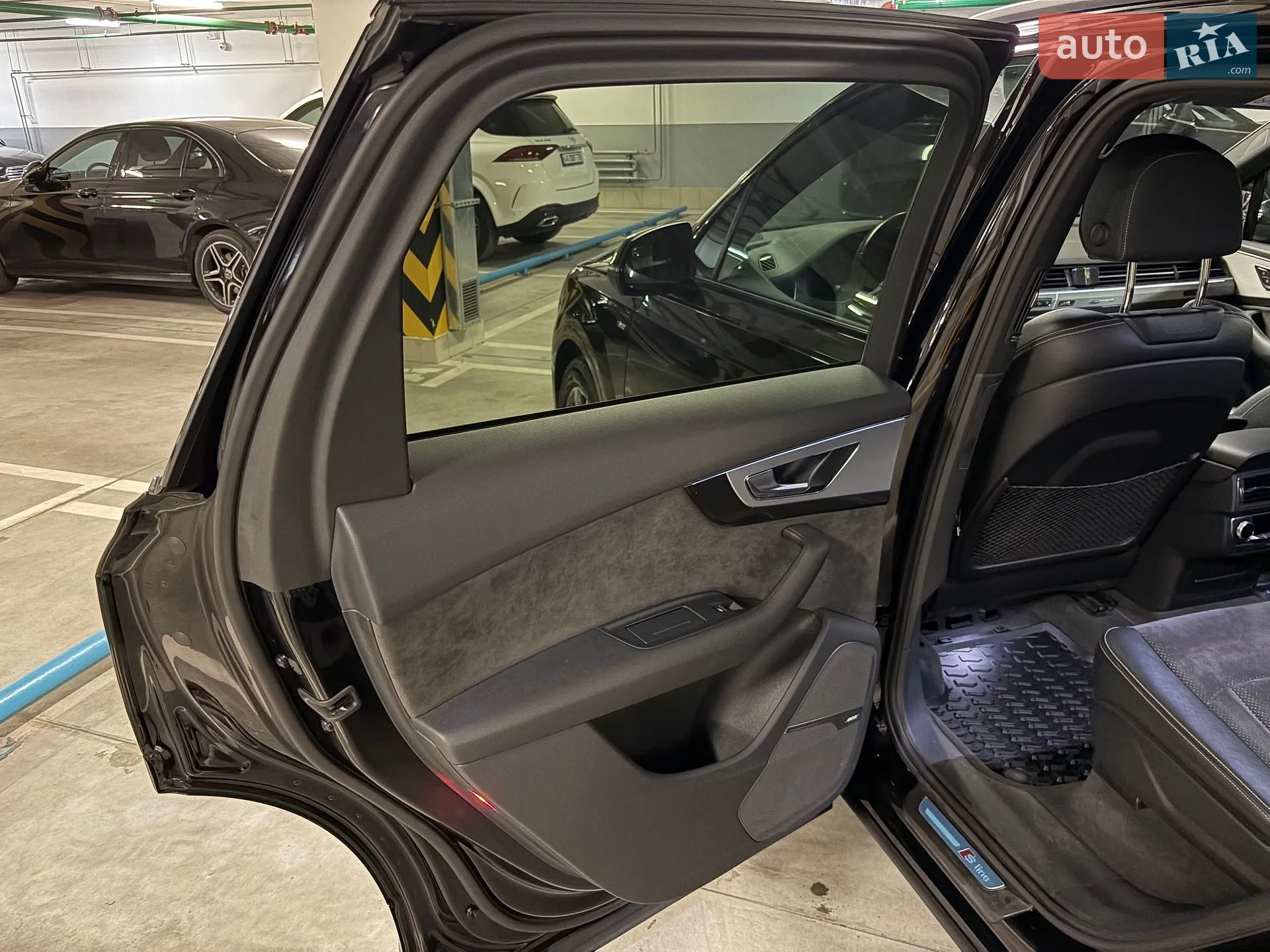 2017 Audi Q7 - мініатюра 28