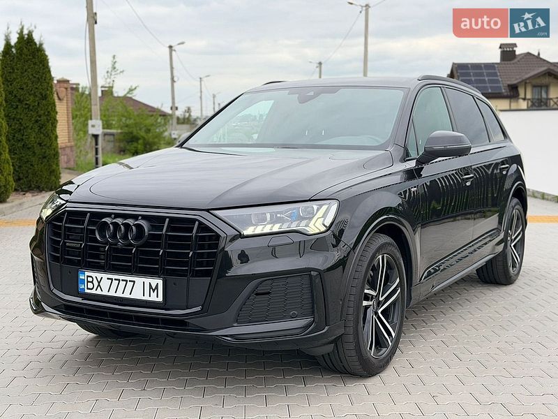Внедорожник / Кроссовер Audi Q7 2022 в Хмельницком