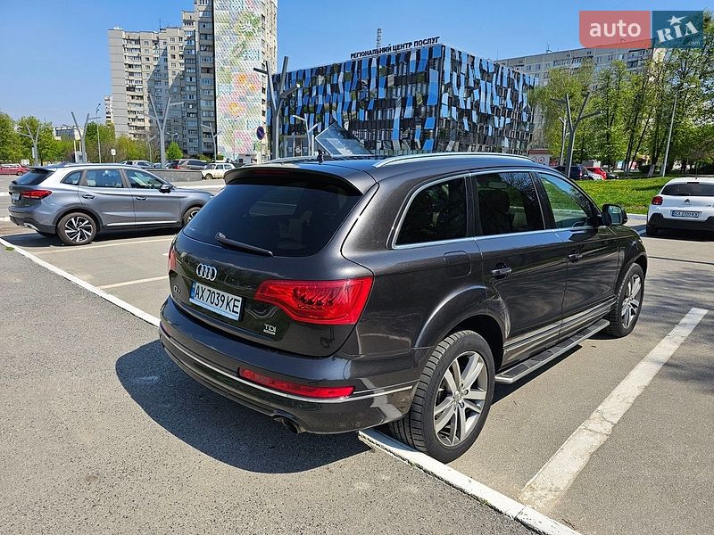 Внедорожник / Кроссовер Audi Q7 2012 в Харькове