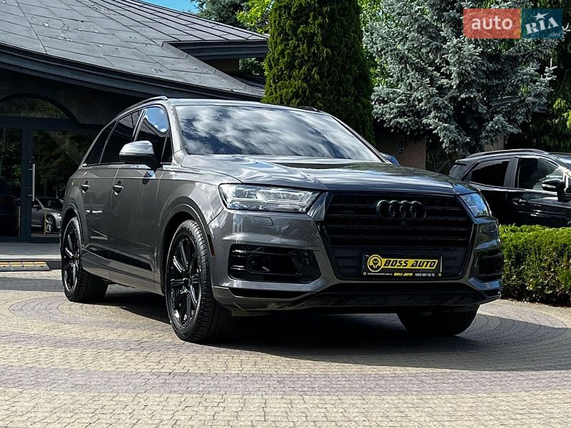 Позашляховик / Кросовер Audi Q7 2018 в Львові