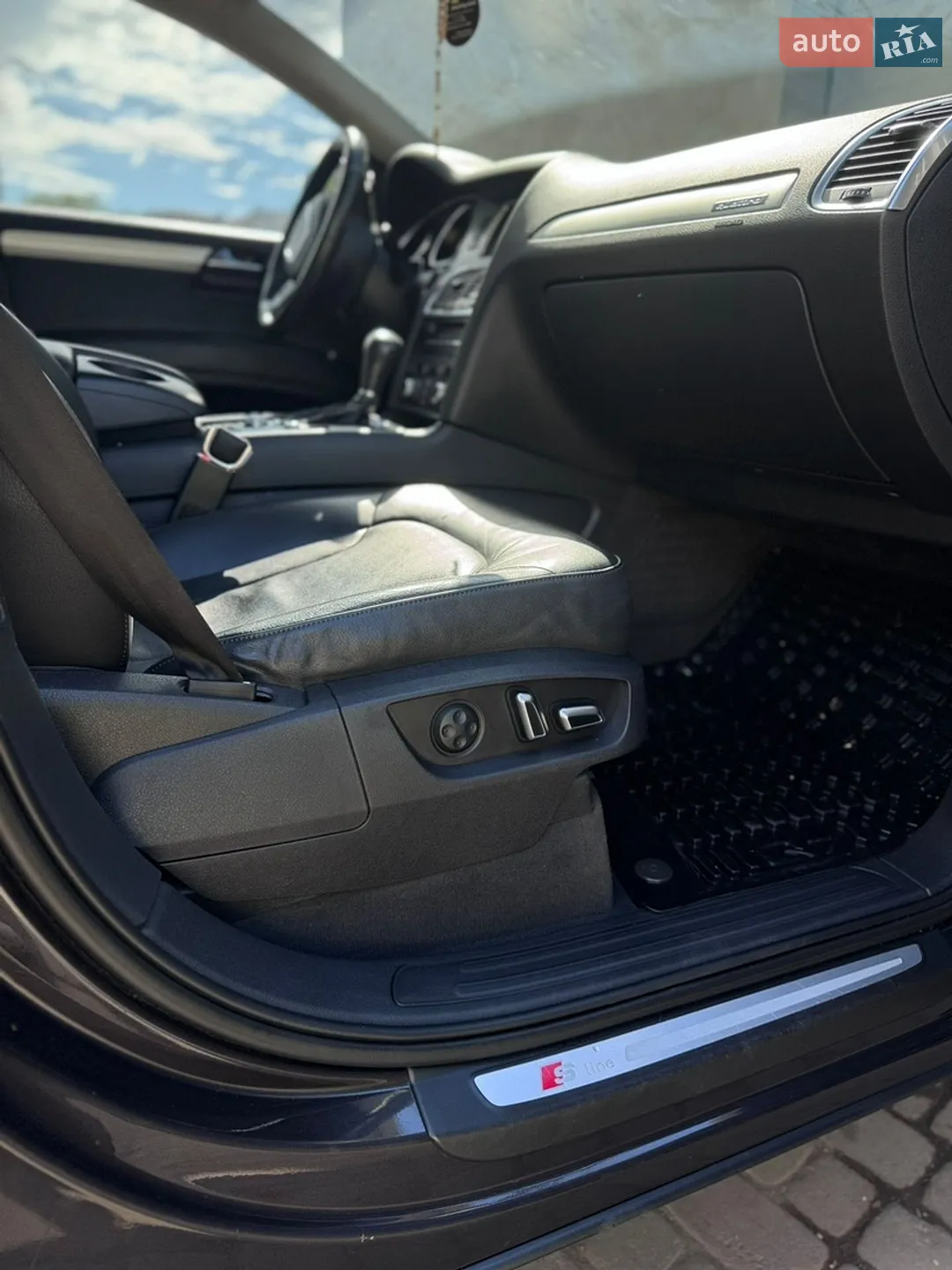 2011 Audi Q7 - мініатюра 28