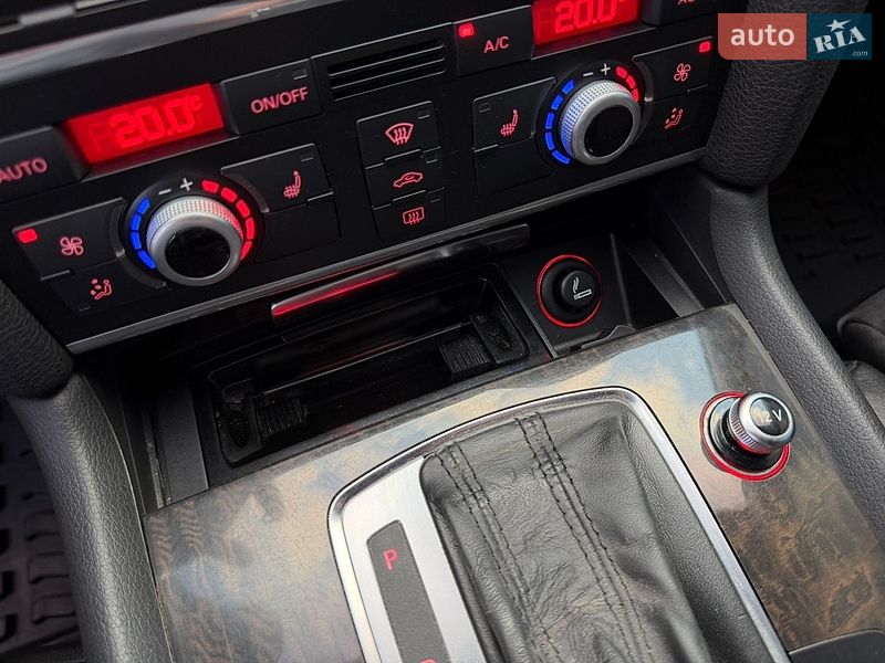 Позашляховик / Кросовер Audi Q7 2013 в Мукачевому