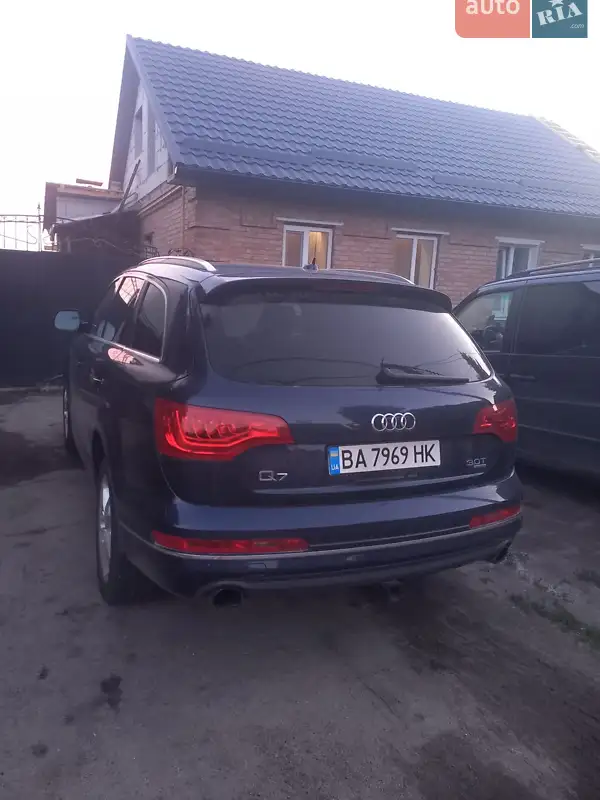 Audi Q7
