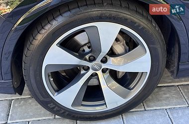 Позашляховик / Кросовер Audi Q7 2017 в Рівному