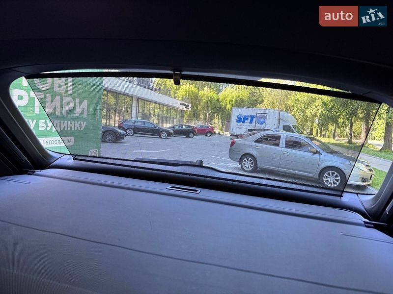 Позашляховик / Кросовер Audi Q7 2017 в Рівному