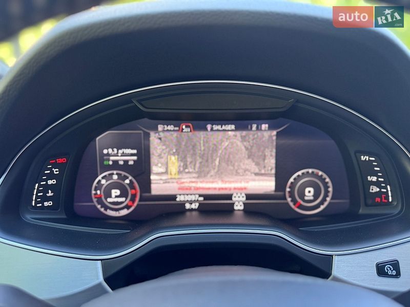 Позашляховик / Кросовер Audi Q7 2017 в Рівному