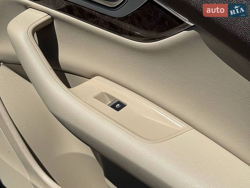 Внедорожник / Кроссовер Audi Q7 2017 в Стрые