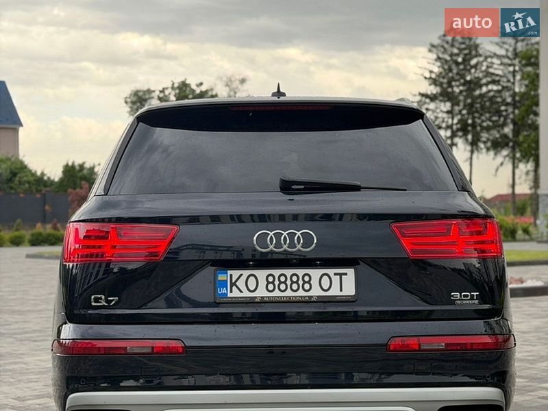 Позашляховик / Кросовер Audi Q7 2017 в Івано-Франківську