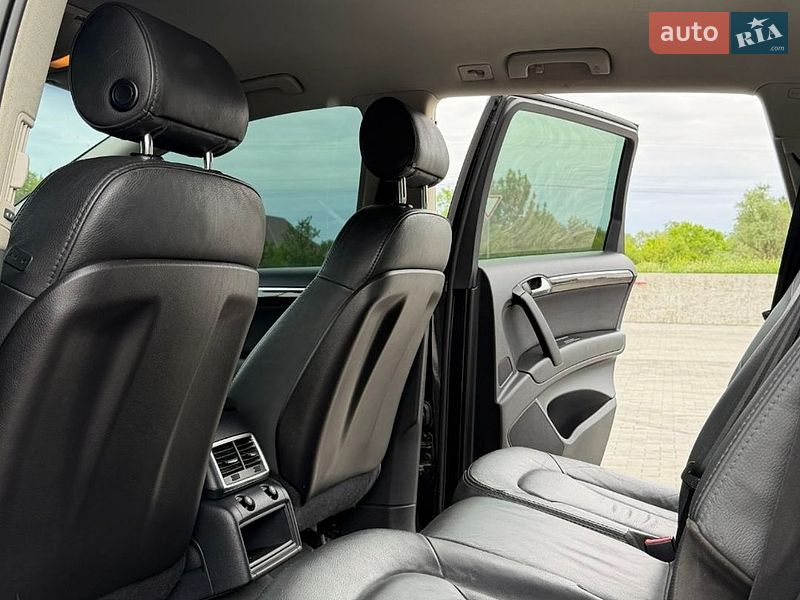 Позашляховик / Кросовер Audi Q7 2007 в Хоролі