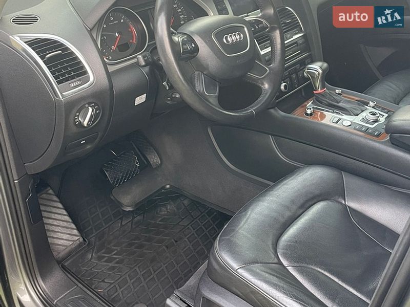 Внедорожник / Кроссовер Audi Q7 2014 в Львове