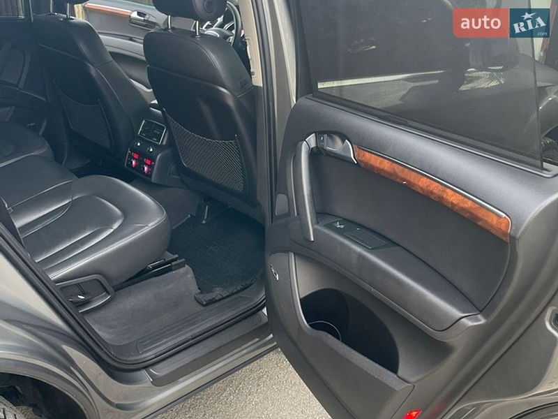 Внедорожник / Кроссовер Audi Q7 2014 в Львове