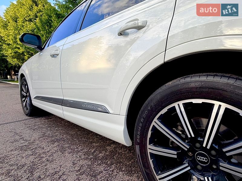 Позашляховик / Кросовер Audi Q7 2016 в Дніпрі фото 5 Позашляховик / Кросовер Audi Q7 2016 в Дніпрі