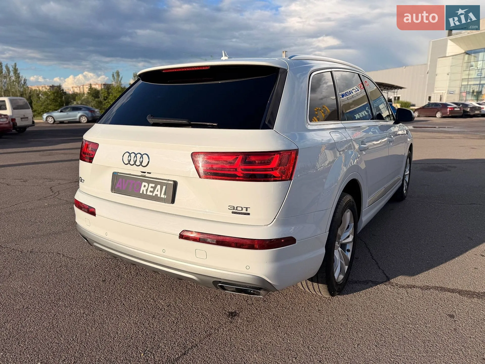 2017 Audi Q7 - мініатюра 28
