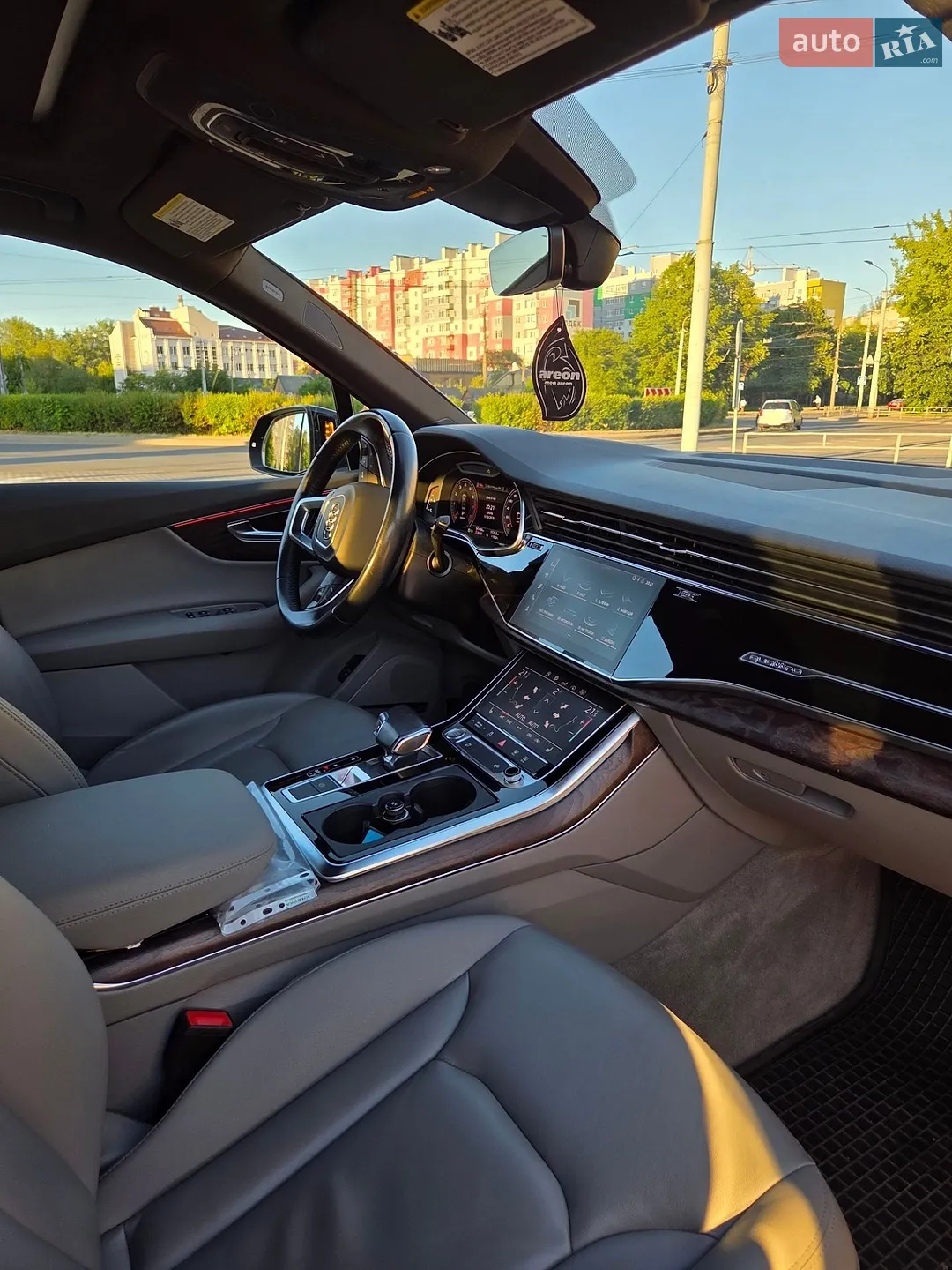 2020 Audi Q7 - мініатюра 28