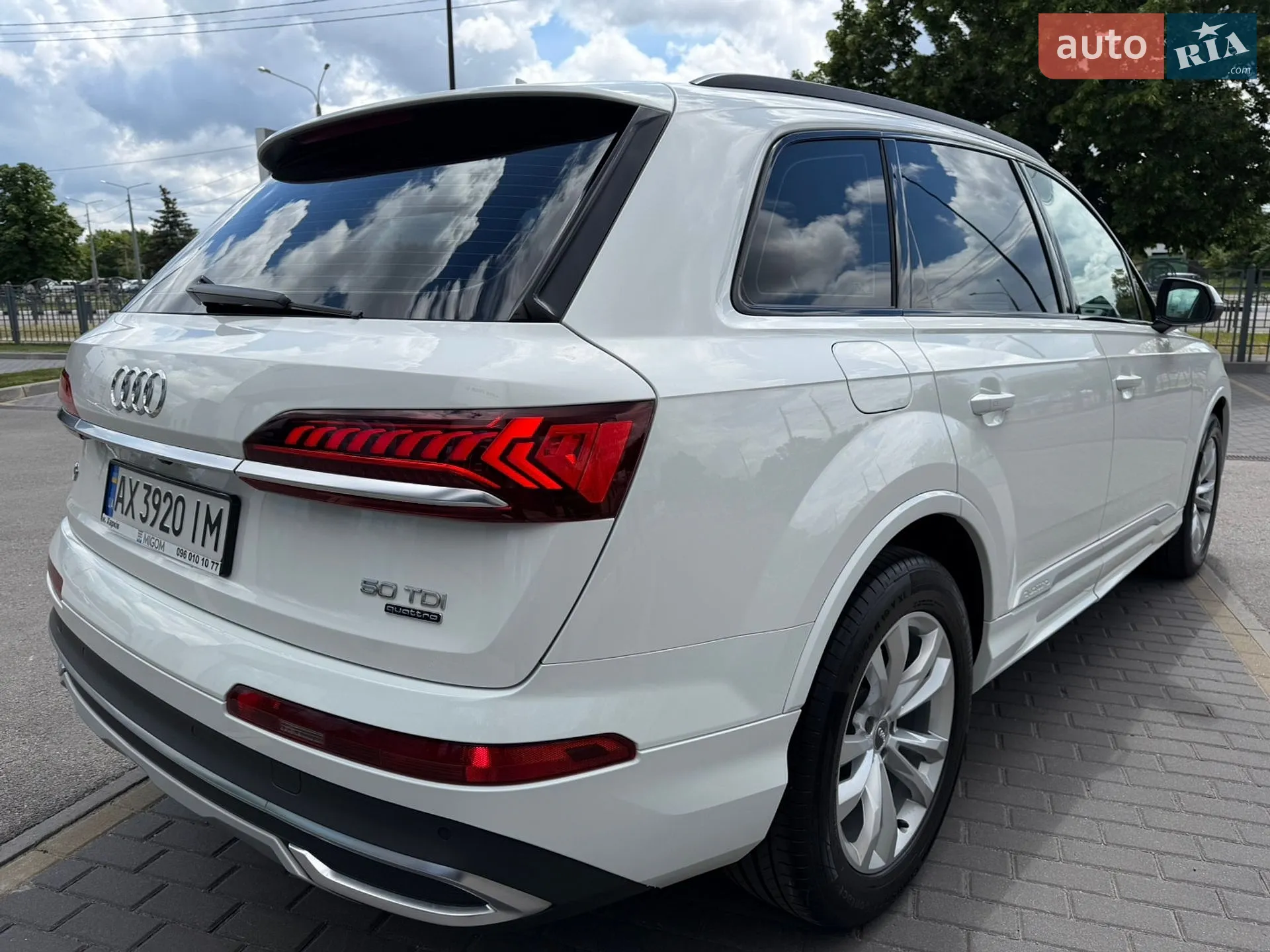 2020 Audi Q7 - мініатюра 13