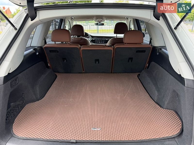 Позашляховик / Кросовер Audi Q7 2020 в Харкові
