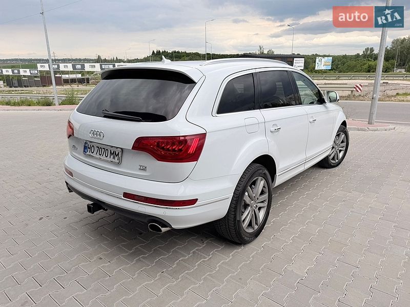 Позашляховик / Кросовер Audi Q7 2013 в Тернополі