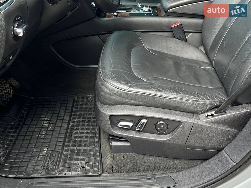 Внедорожник / Кроссовер Audi Q7 2011 в Хмельницком