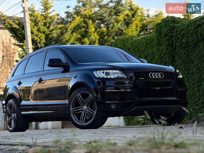 Внедорожник / Кроссовер Audi Q7 2013 в Одессе