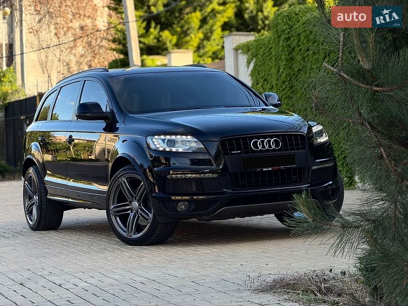 Внедорожник / Кроссовер Audi Q7 2013 в Одессе