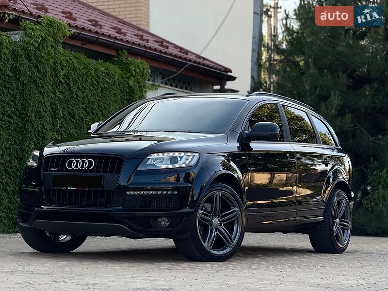 Внедорожник / Кроссовер Audi Q7 2013 в Одессе
