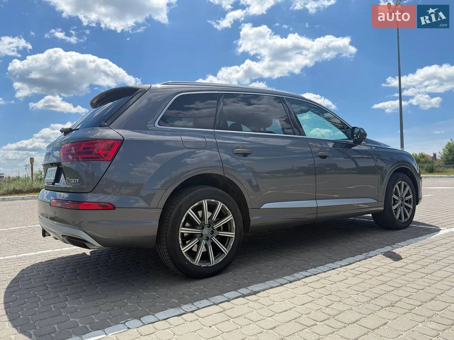 2018 Audi Q7 - мініатюра 13