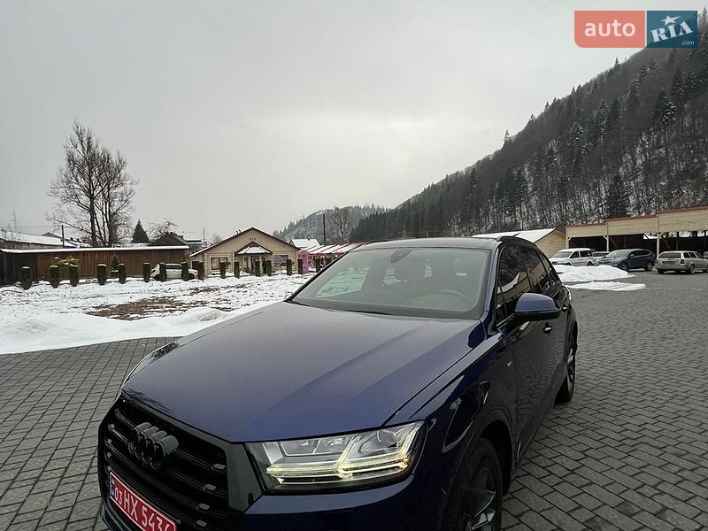 Позашляховик / Кросовер Audi Q7 2018 в Львові