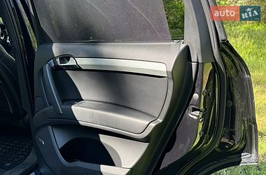 Позашляховик / Кросовер Audi Q7 2012 в Кременчуці