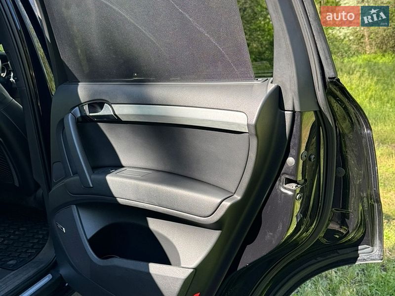 Позашляховик / Кросовер Audi Q7 2012 в Кременчуці