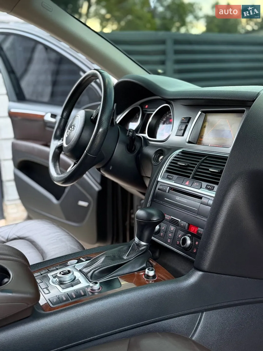 2010 Audi Q7 - мініатюра 23
