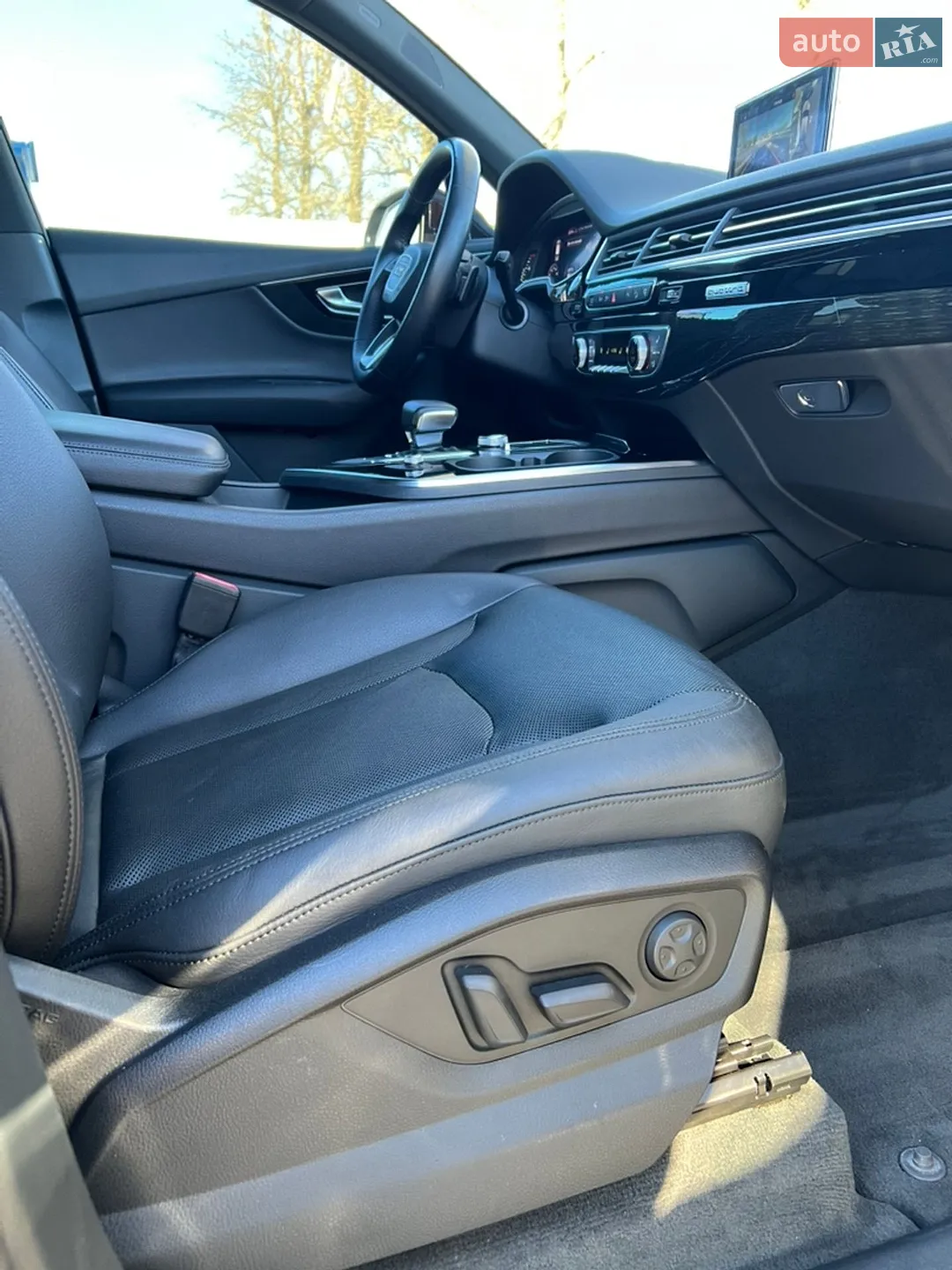 2016 Audi Q7 - мініатюра 32