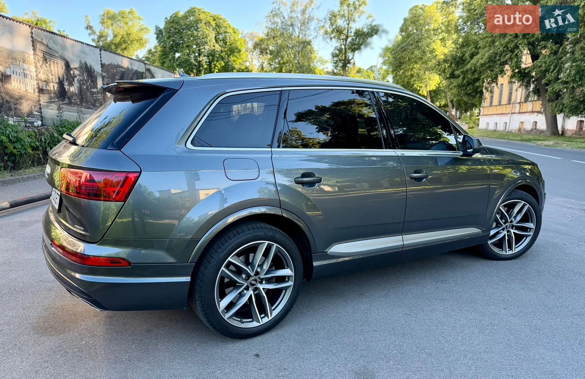 2015 Audi Q7 - мініатюра 10
