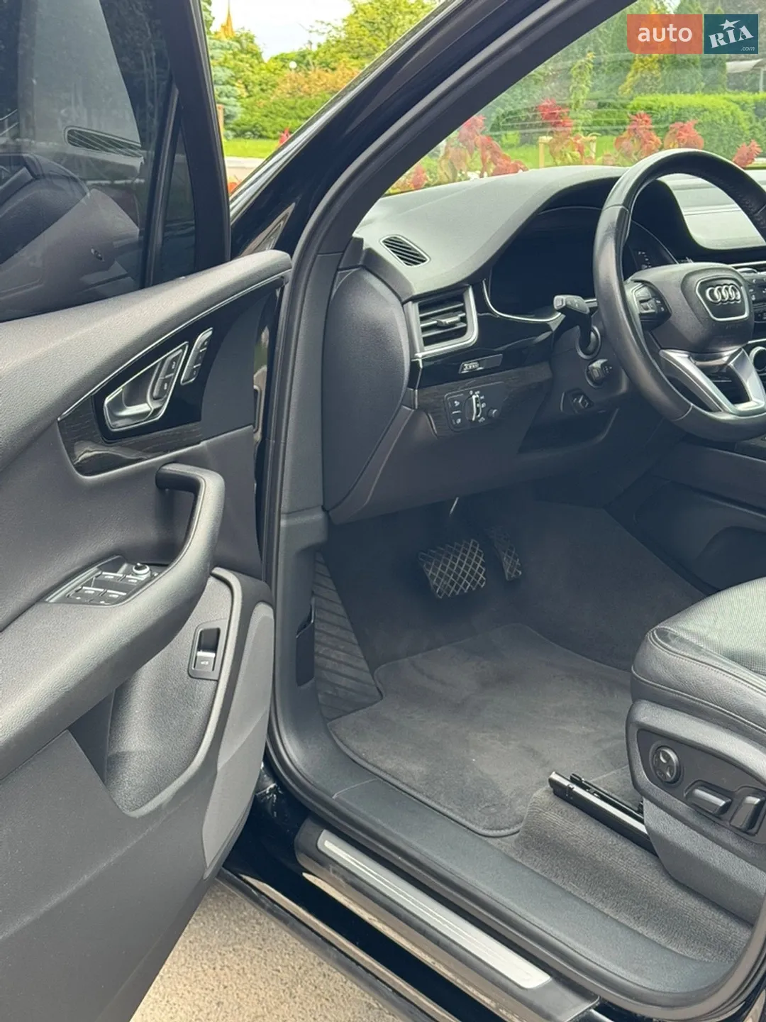 2016 Audi Q7 - мініатюра 12