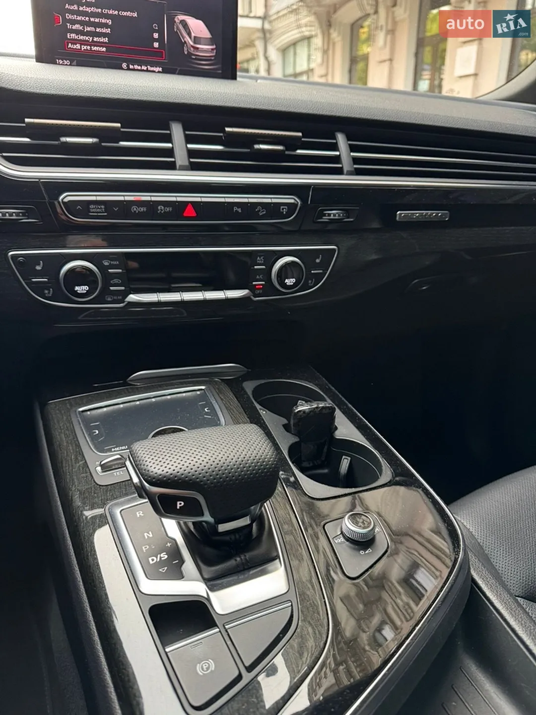 2016 Audi Q7 - мініатюра 20