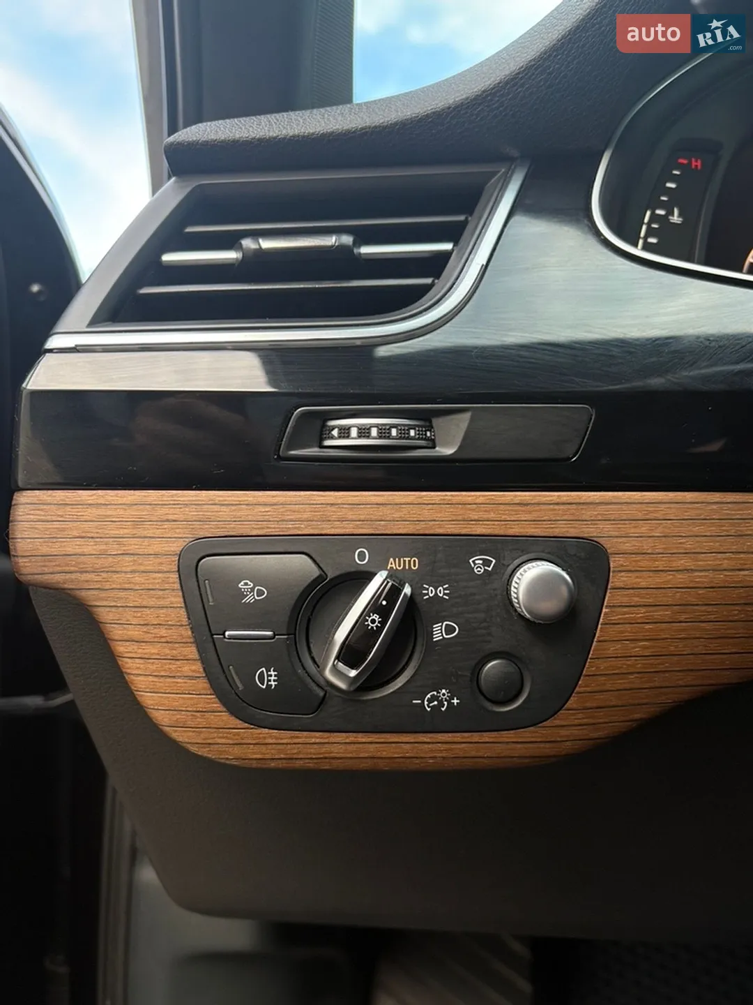 2016 Audi Q7 - мініатюра 23