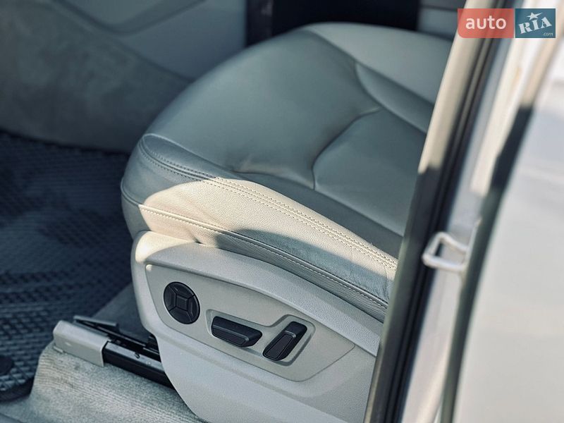 Внедорожник / Кроссовер Audi Q7 2020 в Кременчуге