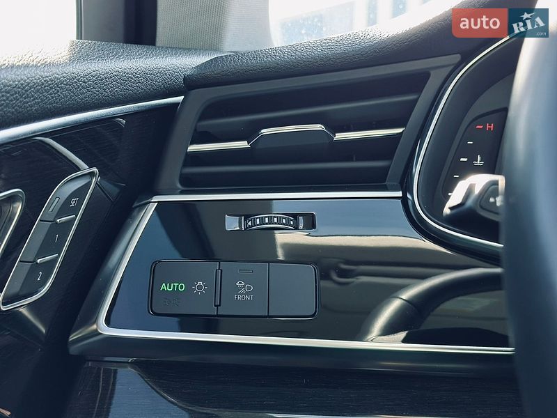 Внедорожник / Кроссовер Audi Q7 2020 в Кременчуге