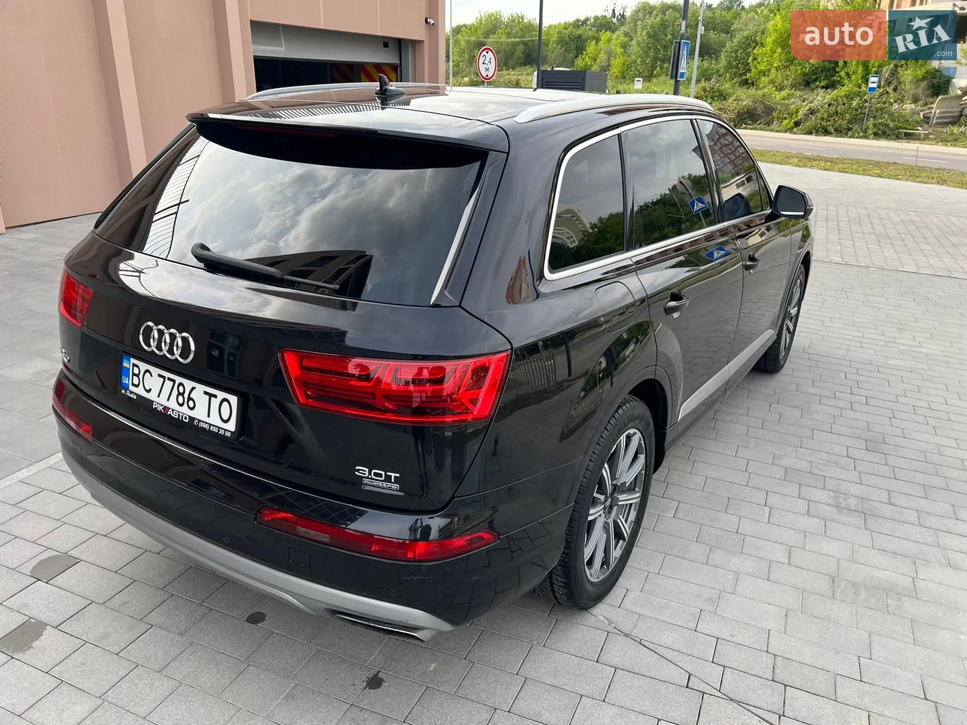 2016 Audi Q7 - мініатюра 21