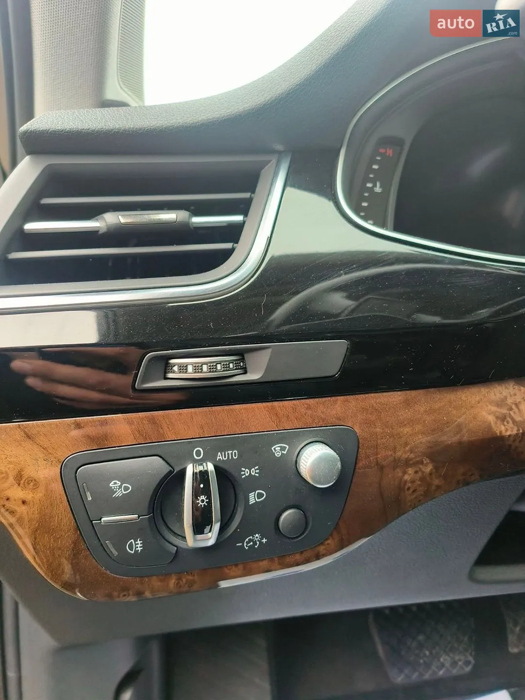 2016 Audi Q7 - мініатюра 15