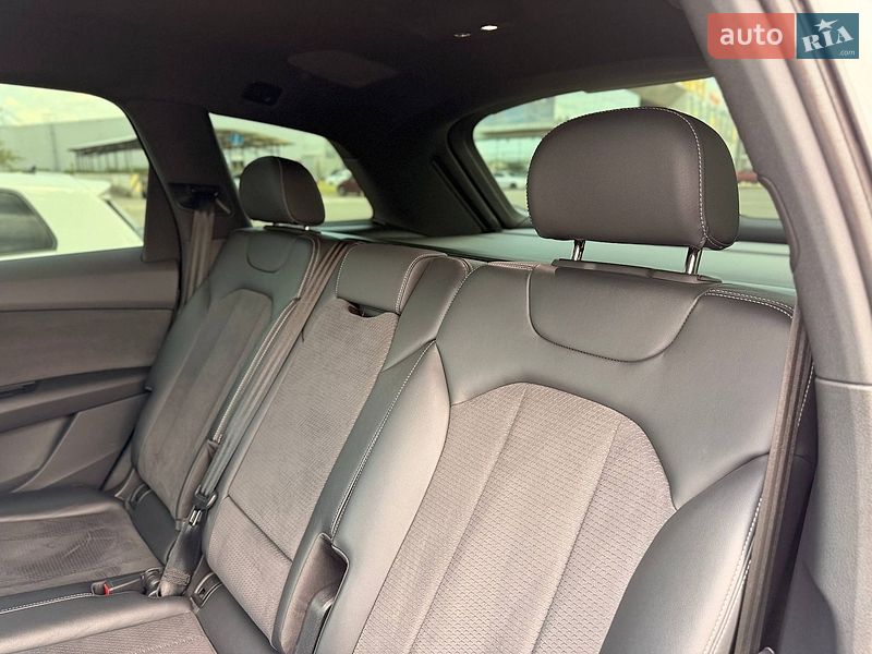 Позашляховик / Кросовер Audi Q7 2023 в Кривому Розі