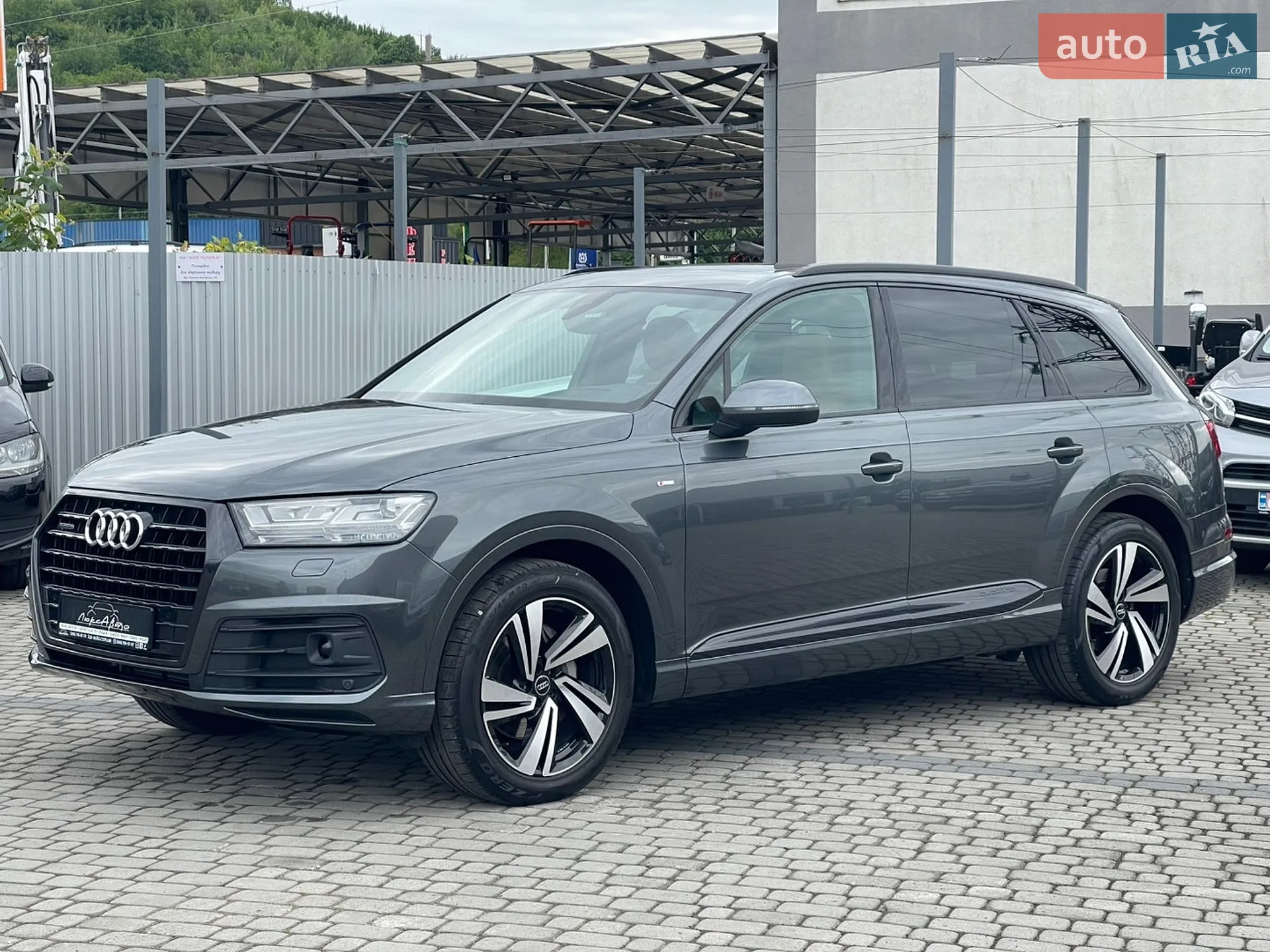 2018 Audi Q7 - мініатюра 2