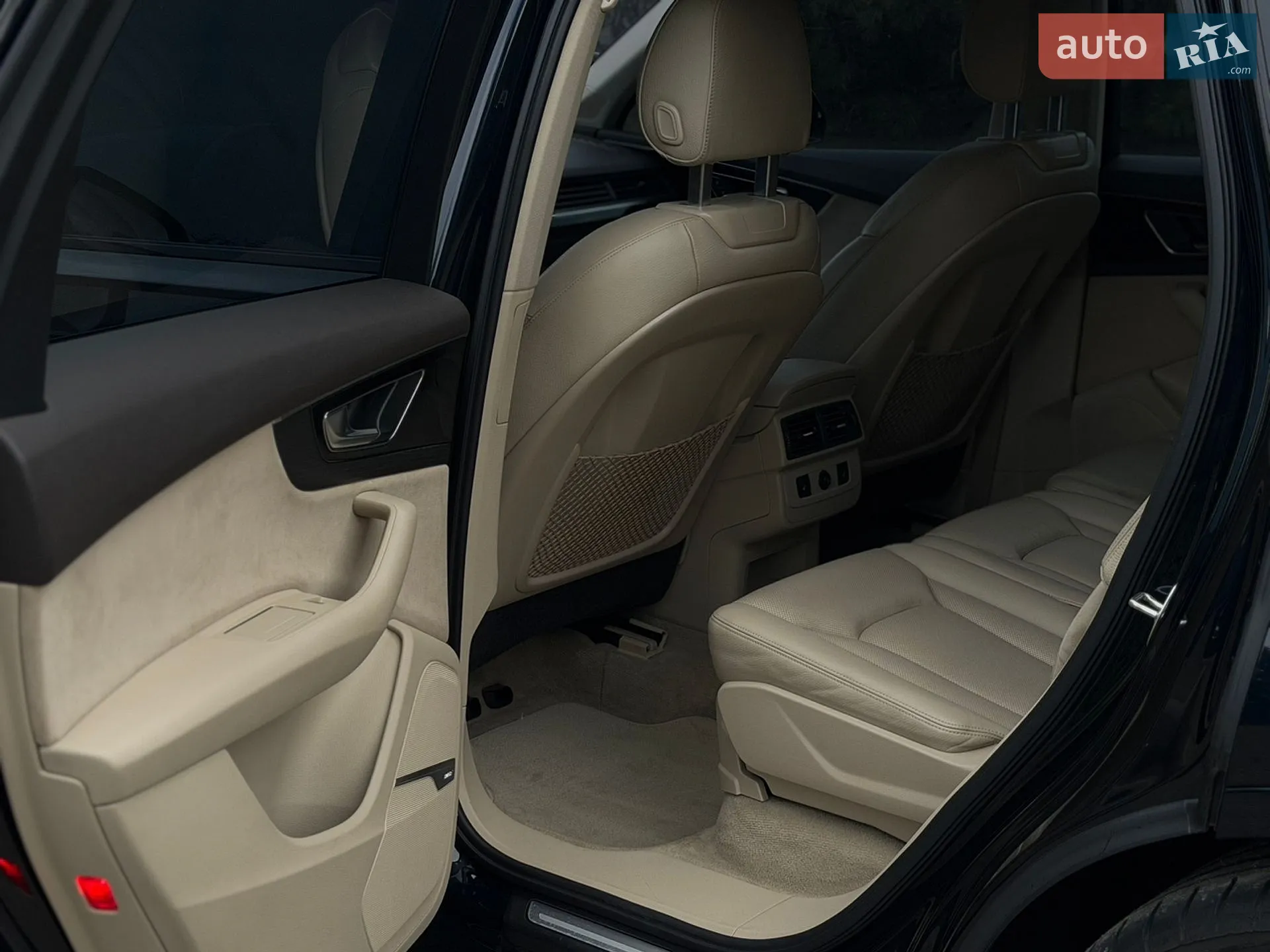 2015 Audi Q7 - мініатюра 20