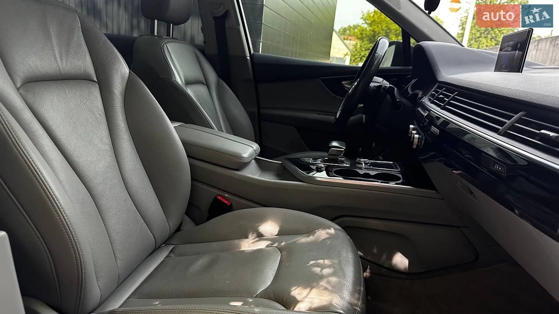 2018 Audi Q7 - мініатюра 13