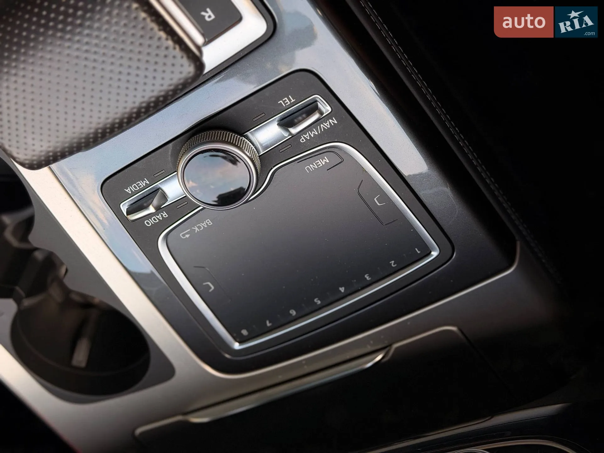 2016 Audi Q7 - мініатюра 114